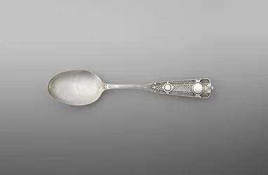 Cucharilla (una de un par), c.1860-90 (plata)