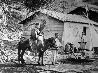 Un mandarín militar a caballo, c.1871
