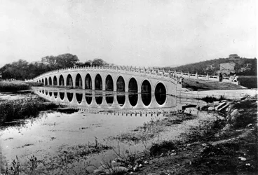 China, puente, c.1870