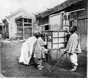 China, el espectáculo de mirilla, alrededor de 1870