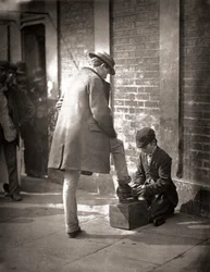 El limpiabotas independiente, de 