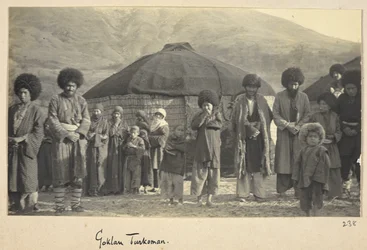 Provincia de Razavi Khorasan, Irán, c.1908 (fotografía en b/n)