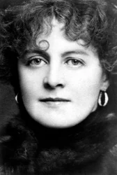 Marie Studholme, actriz británica