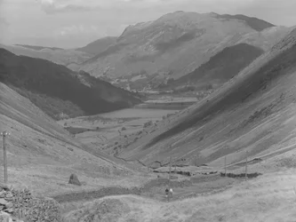 Vista de "The Struggle" hacia Ambleside desde la cima del paso de Kirkstone.