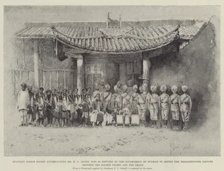Escolta de la Policía Militar acompañando al Sr. H F Hertz, designado por el Gobierno de Birmania para resolver la Disputa Transfronteriza entre las Tribus Kachin y los Shans