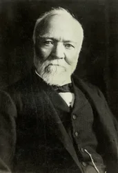 Retrato de Andrew Carnegie, c.1910s (foto)