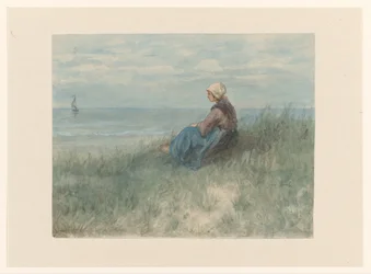 Una mujer sentada en una duna mirando al mar
