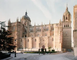 Vista de la Catedral Nueva desde el norte, comenzada en 1512