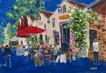 Café con ambiente animado por la noche