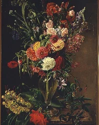 Flores en un jarrón de vidrio