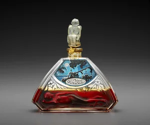 Noche Florida, botella diseñada c. 1920, hecha c. 1930