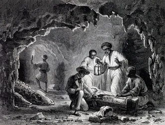 Descubrimientos arqueológicos en las cuevas de Samoun, grabado basado en el dibujo de Karl Girardet (1813-1871)