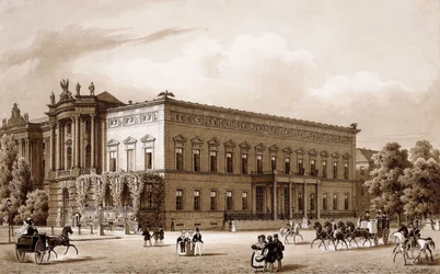 Unter den Linden, Berlín. El Palacio del Príncipe Wilhelm, construido por Karl Langhans en 1834-36, y la Biblioteca Real, construida por Georg Christian Unger 1775-78 según los planos de Josef Emanuel Fischer von Erlach, con vista a la Plaza del Teatro de 