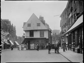 Market Place, St. Albans, St. Albans, Hertfordshire, 26/04/1928 (foto b/n)