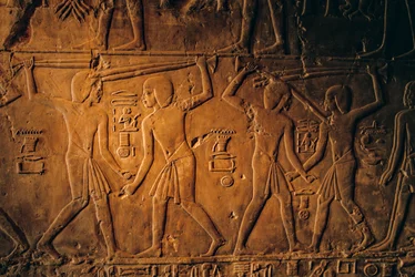 Tumba de Kheruf, mayordomo de Tiye, luchando con palos y tallos de papiro; dinastía XVIII. Va...