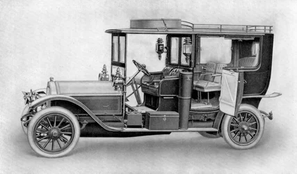 Dibujo de un coche, 1911-1912