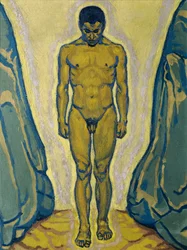 De pie desnudo entre rocas