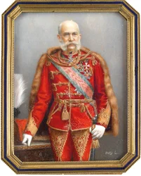 Retrato de Francisco José I de Austria (1830-1916), con uniforme húngaro. Obra de Lajos Osko (1865-1922), acuarela y gouache sobre cuerno. Arte húngaro, arte académico. Colección privada.