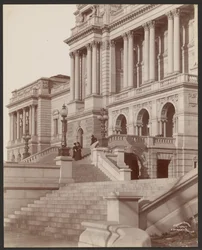 Pabellón de entrada a la Biblioteca del Congreso