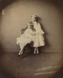 Julia y Ethel Arnold, 1872