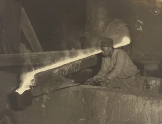 [Ayudante de Moldeador, Planta de Locomotoras Baldwin]