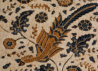 Batik con diseño tradicional llamado peksi podang, Surakarta, Java, Indonesia (detalle)