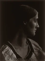 Julia Jackson, pequeño perfil