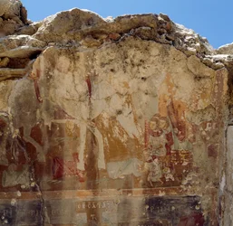 Restos de frescos de iglesia bizantina en ruinas en Preveli, Creta, Grecia