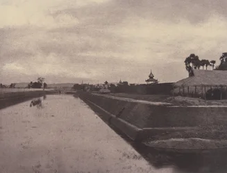 Amerapoora: Foso Sur de la Muralla de la Ciudad