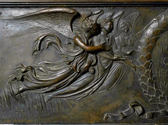Dos ángeles, detalle del Relicario de San Zenobio. (Relieve de bronce, 1432-1442)