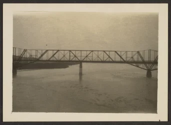 [Puente]