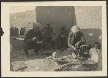[Comida de campamento]