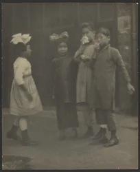 [Niños en Chinatown]