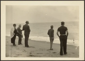 [Familia Fleckenstein en la playa]