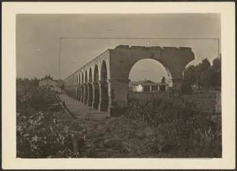 [Arcos de la Misión]