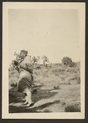 [Sra. Fleckenstein en Paisaje]