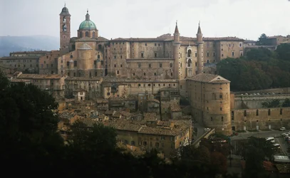 Vista del palacio ducal de Urbino