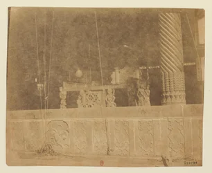 Teherán, trono traído de la India por Nadir Shah [Golestan, Trono de mármol]