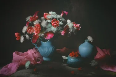 Bodegón floral evocador