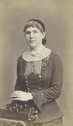 Retrato sin título de mujer sentada, 1865-81