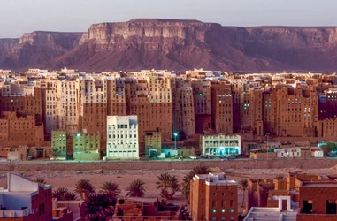 Rascacielos relativos en el desierto de Shibam Hadramawt alias Shibam, Yemen del Sur,...