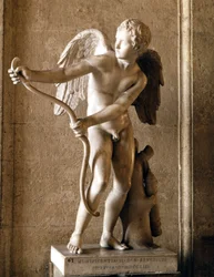 Eros (Cupido) con el arco (1753), réplica del Eros de Tespias de Lisipo. Museos Capitolinos, Roma.