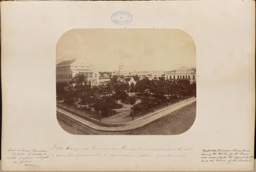 Campo das Princezas en Pernambuco mostrando el teatro, la asamblea provincial, el gimnasio y el palacio presidencial.