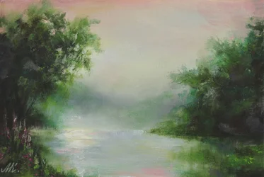 Río en una mañana brumosa