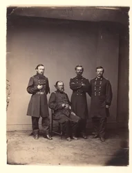 El general William Ward y su estado mayor