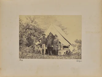 Martindale y Russell y Neil [sic]