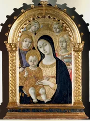 Virgen con el niño Jesús, San Miguel, Santa María Magdalena