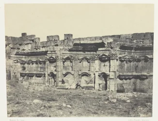Baalbeck, interior del recinto de los templos del Sol y de Júpiter; Siria
