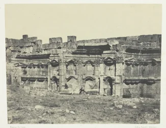 Baalbeck, interior del recinto de los templos del Sol y de Júpiter; Siria