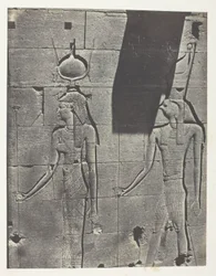 Kalabscheh, Sculptures De La Façade Postérieure Du Temple; Nubie, lámina 92 del álbum "Egypte, Nubie, Palestine et Syrie" (1852).
